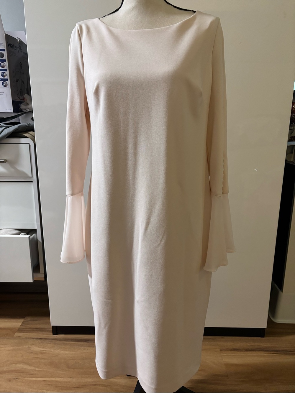 Elegant pink blush Long-Sleeve Shift Dress with Fluted Cuffs